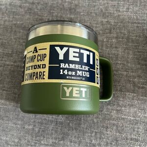 NWT Yeti Rambler 14oz Mug